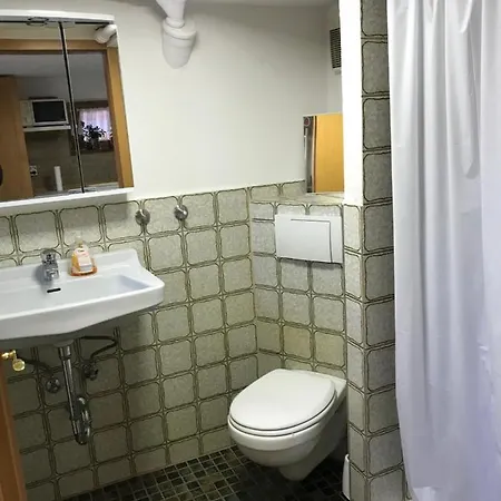 Anita Am Radweg * Hornbach