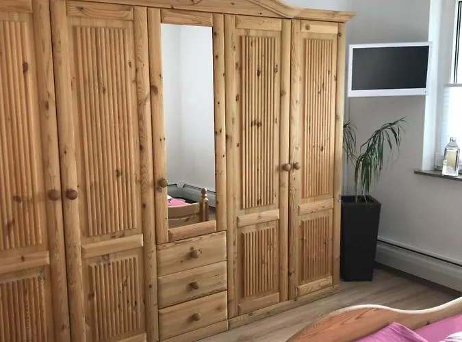 Anita Am Radweg Хорнбах